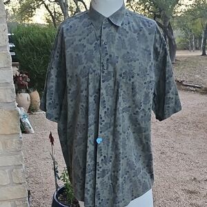 Vintage Banana Republic Safari & Travel Clothing Short Sleeve Shirt Leaves XL